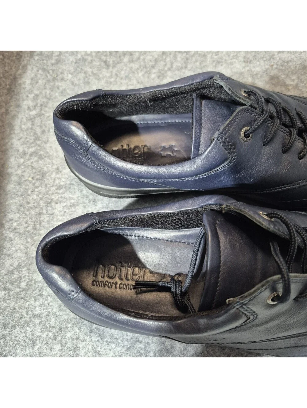 HOTTER Tone ENGLAND us 9.5 Navy Leather Comfort Concept Sneaker Shoe